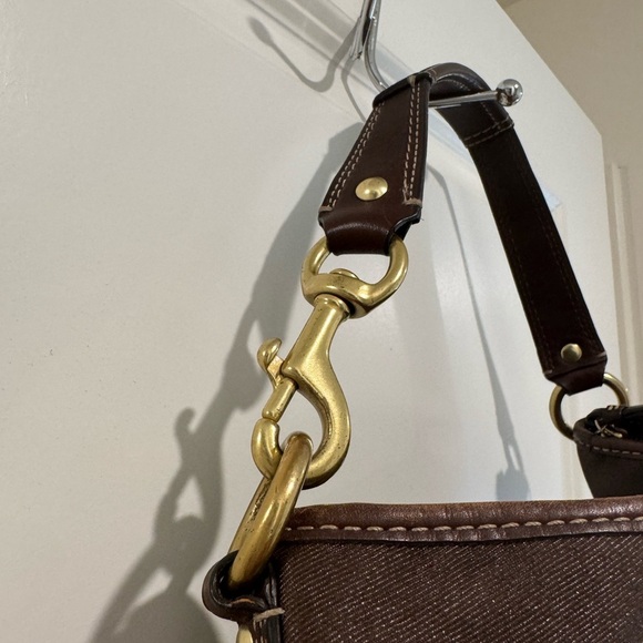 Handbag - Picture 2 of 2